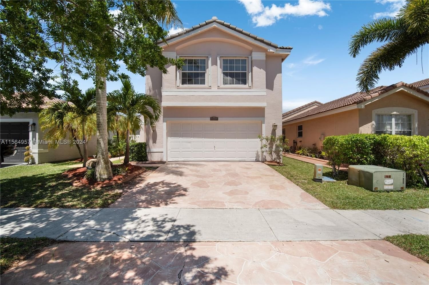 Real estate property located at 17407 20th Ct, Broward County, SILVER LAKES PHASE III RE, Miramar, FL