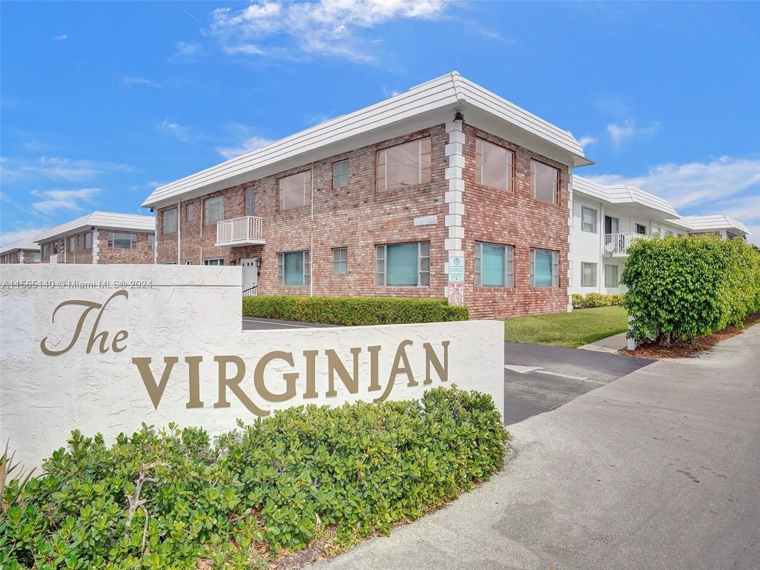 Real estate property located at 418 Cypress Rd #106, Broward County, VIRGINIAN APARTMENTS, Pompano Beach, FL