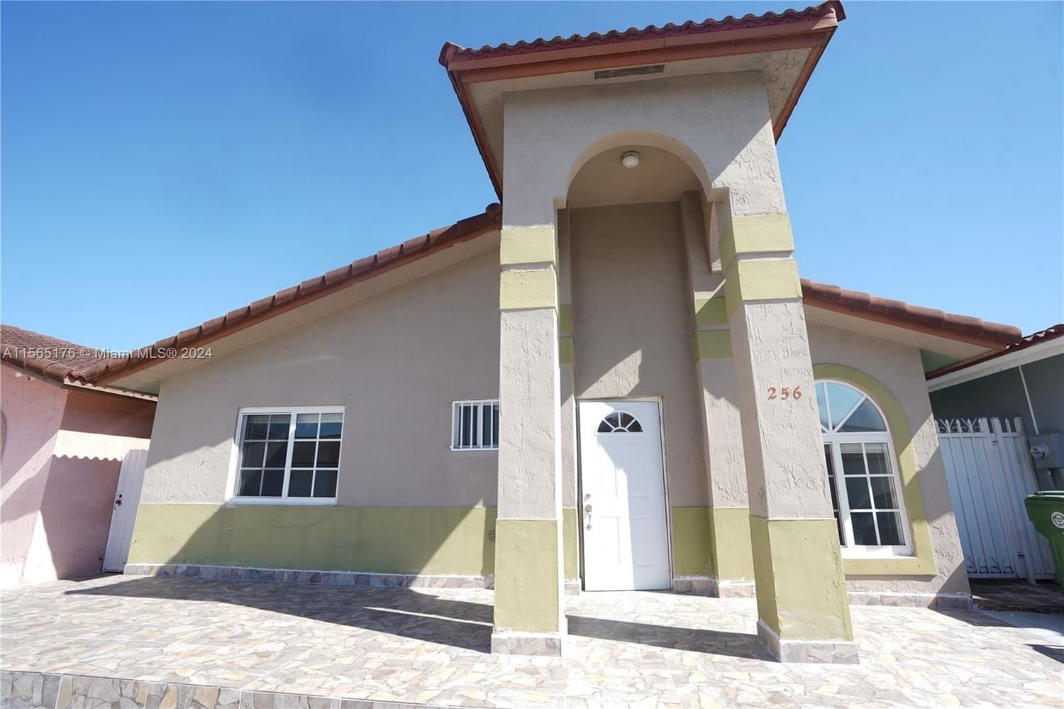 Real estate property located at 7001 35th Ave #256, Miami-Dade County, LOS PALACIOS II CONDO, Hialeah, FL