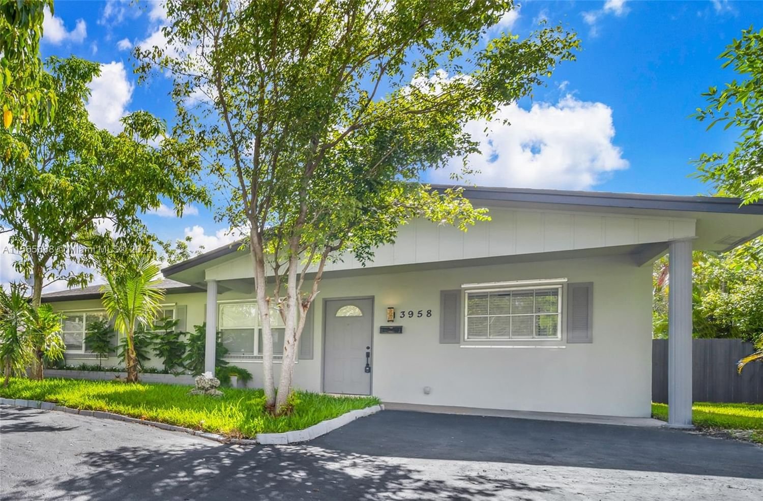Real estate property located at 3958 19th Ave, Broward County, ROYAL PALM ACRES SEC 6, Oakland Park, FL