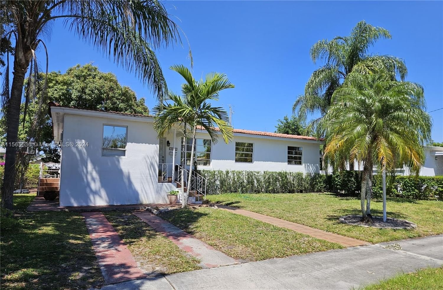 Real estate property located at 8011 18th Ter, Miami-Dade County, MIRACLE MANOR 1ST ADDN, Miami, FL