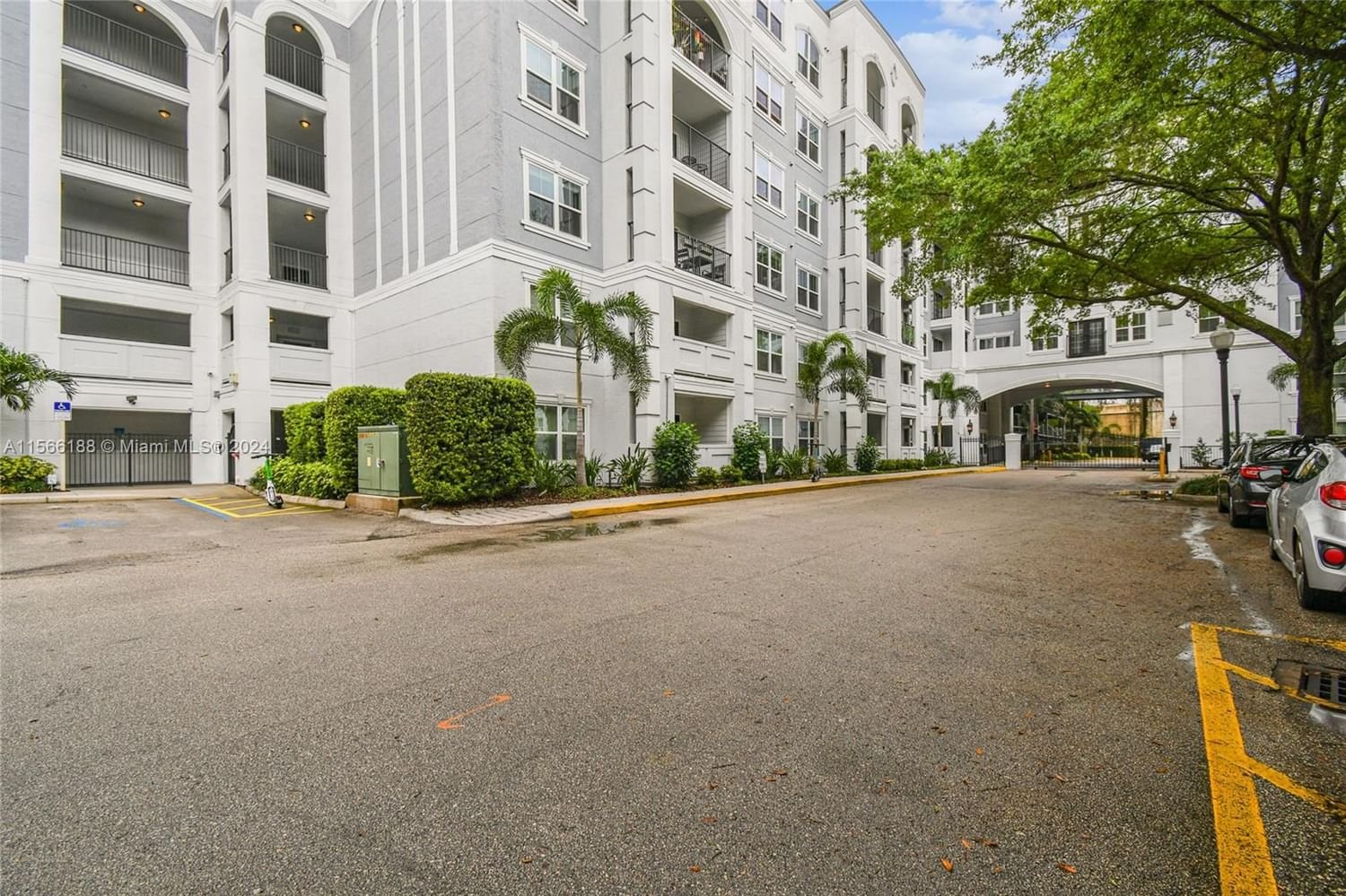 Real estate property located at 300 South Street #5003, Orange County, GRANDE DOWNTOWN ORLANDO CO, Orlando, FL