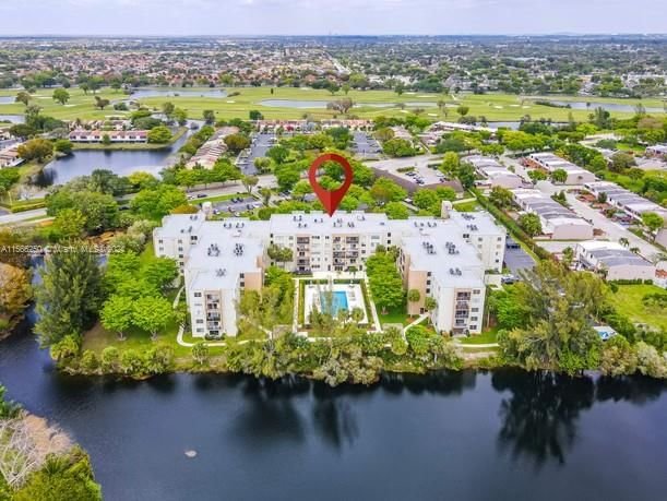 Real estate property located at 14250 62nd St #405, Miami-Dade County, CYPRESS CLUB OF KENDALE C, Miami, FL