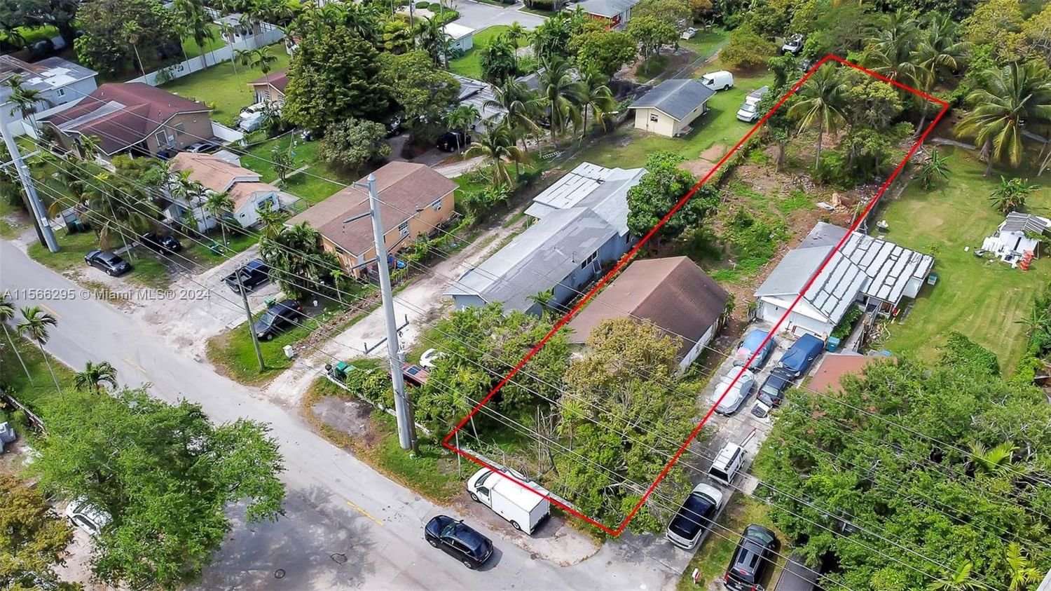 Real estate property located at 8980 5th Ave, Miami-Dade County, PL OF HOME ACRES, El Portal, FL