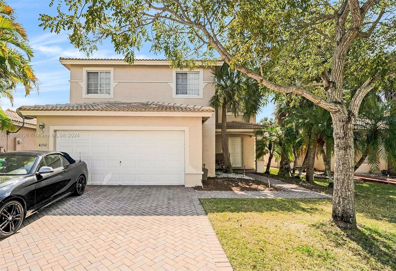 Real estate property located at 4352 133rd Ln, Broward County, SILVER FALLS, Miramar, FL