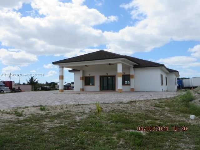 Real estate property located at 21380 224 ST, Miami-Dade County, NONE, Miami, FL