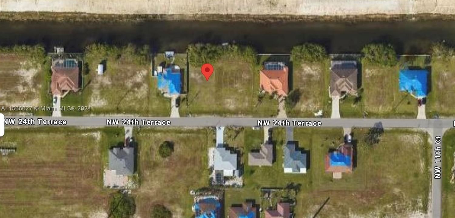 Real estate property located at 1211 NW 24TH TER, Lee County, Cape Coral, Cape Coral, FL