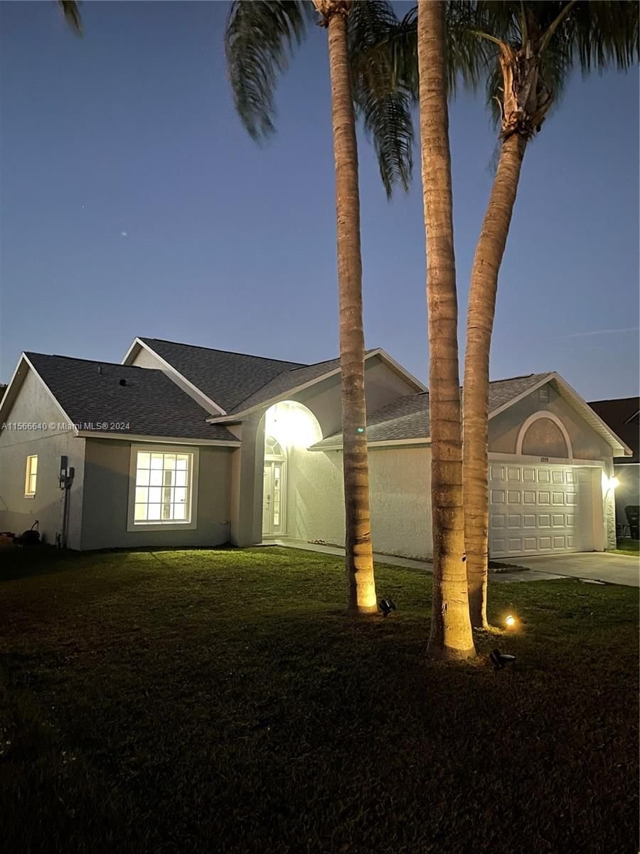 Real estate property located at 2979 RED OAK DR, Osceola County, Westwood Forrest, Kissimmee, FL