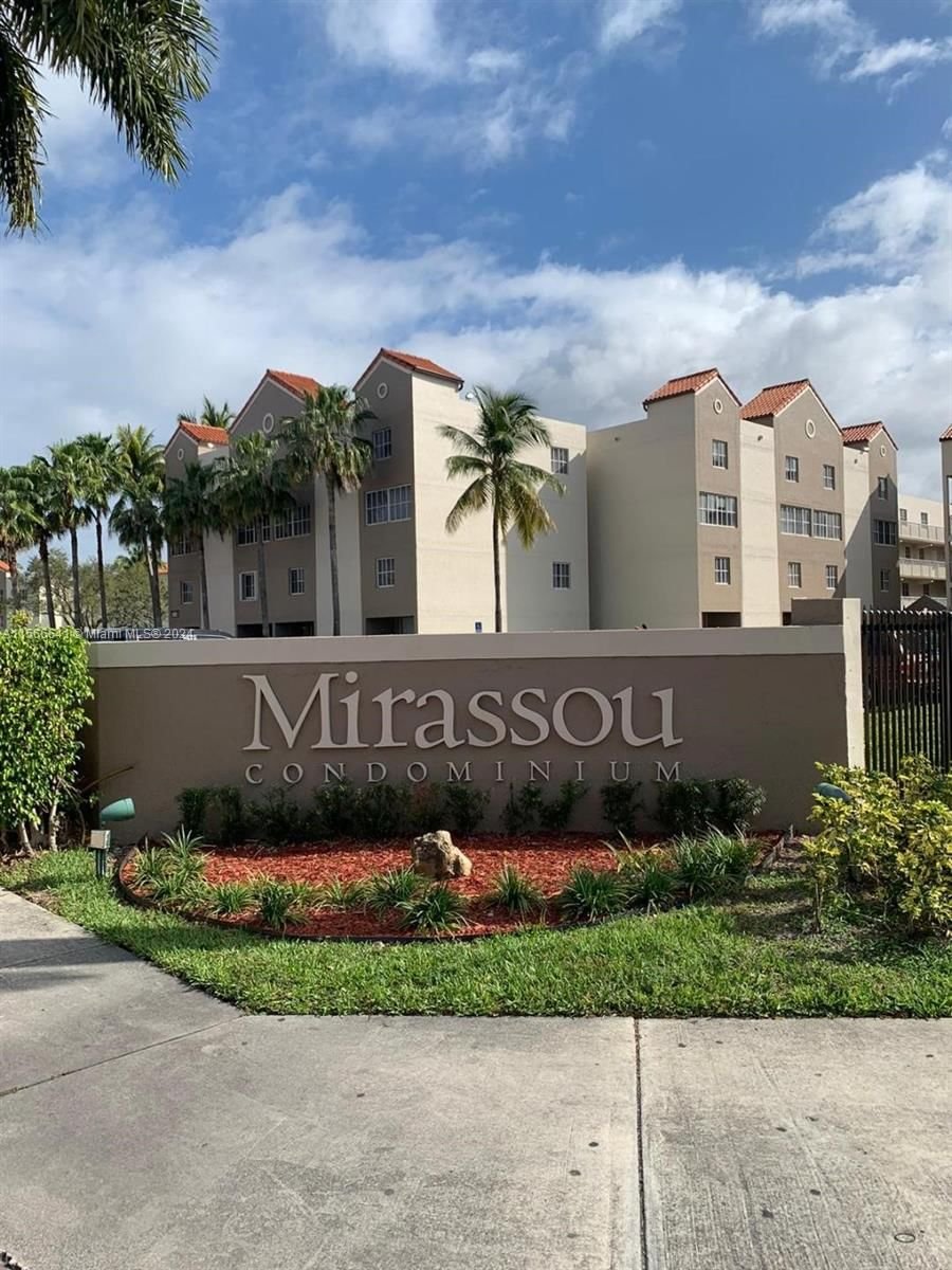 Real estate property located at 6045 186th St #303, Miami-Dade County, MIRASSOU CONDO, Hialeah, FL