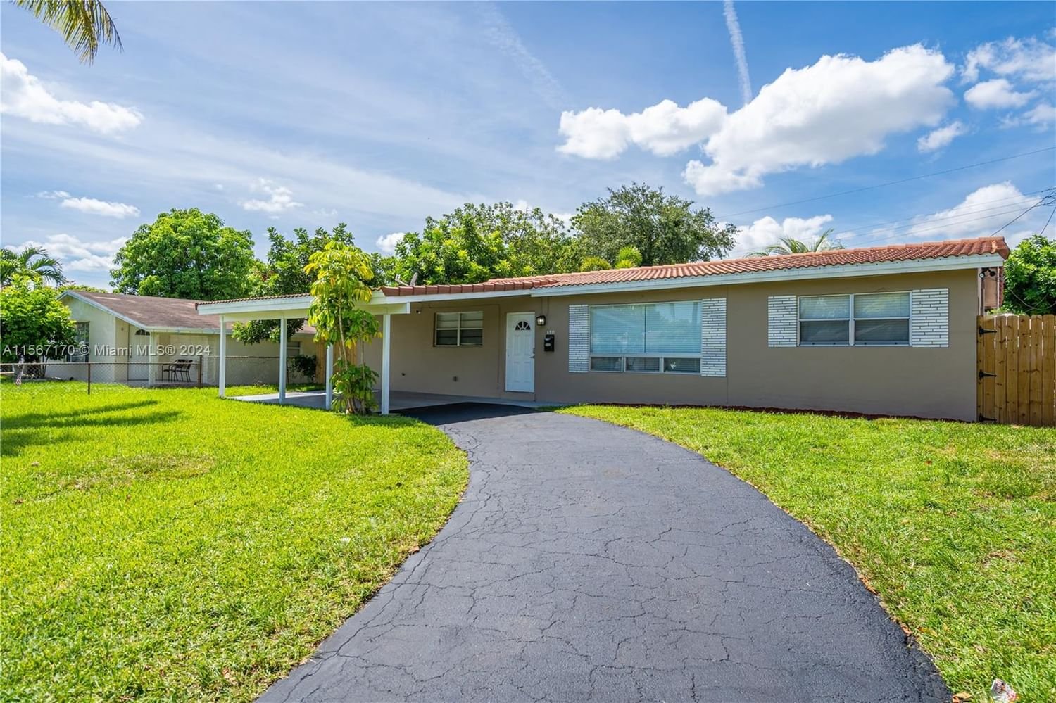 Real estate property located at 6511 Hayes St, Broward County, FLEETWOOD MANOR SECOND AD, Hollywood, FL