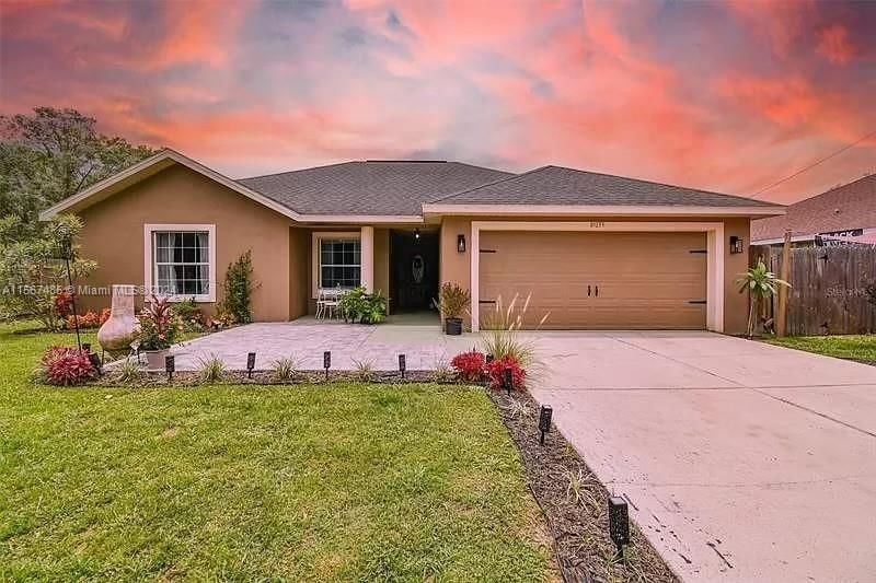 Real estate property located at 10233 Poplar St, Pasco County, MOON LAKE ESTATES, New Port Richey, FL