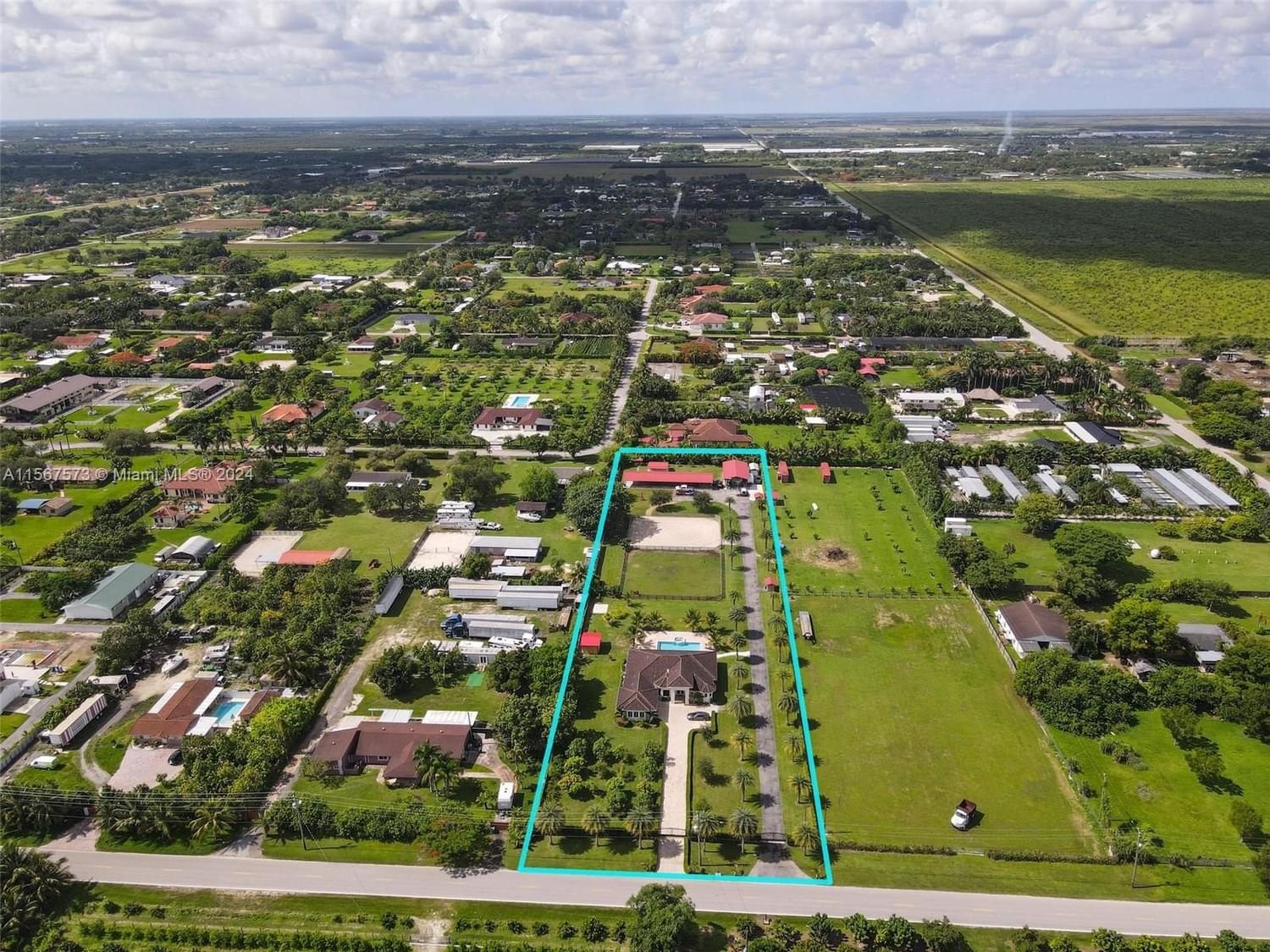 Real estate property located at 21500 232nd St, Miami-Dade County, Bonanza Ranches Estate, Homestead, FL