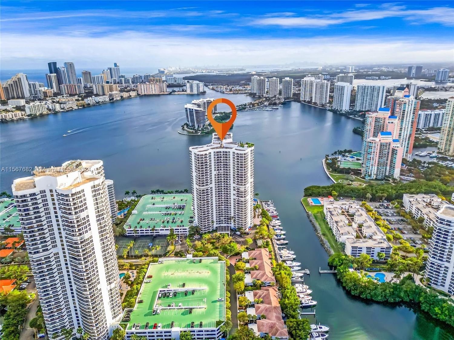 Real estate property located at 3530 Mystic Pointe Dr #309, Miami-Dade County, MYSTIC POINTE TOWER 500 C, Aventura, FL
