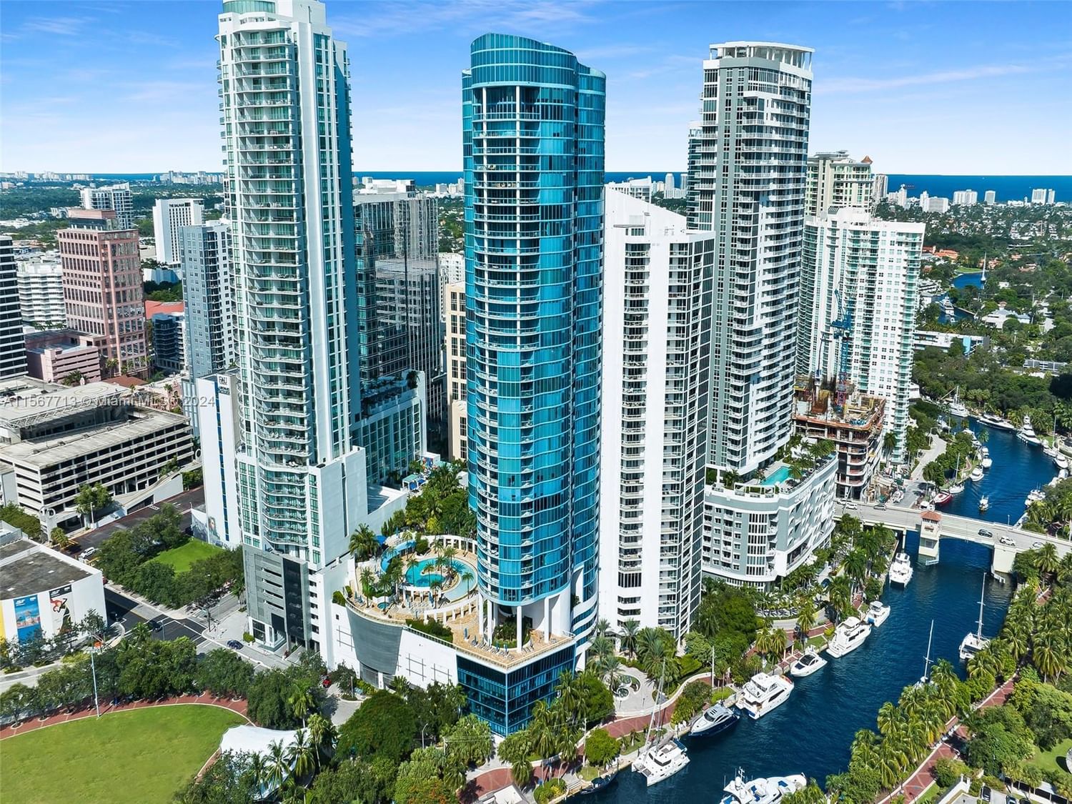 Real estate property located at 333 Las Olas Way #909, Broward County, LAS OLAS RIVER HOUSE COND, Fort Lauderdale, FL