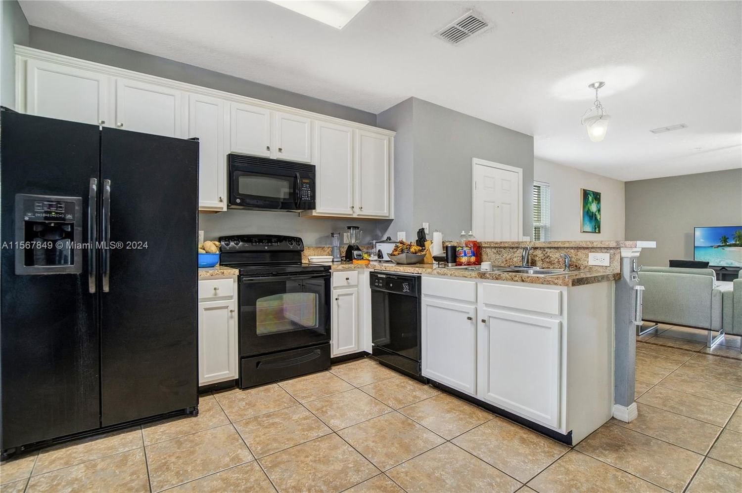 Real estate property located at 1903 chatham pl, Orange County, Meadow Woods, Orlando, FL
