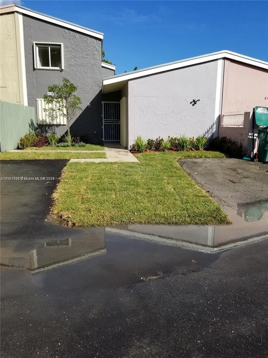 Real estate property located at 4618 185th St, Miami-Dade County, KINGS GARDENS SEC THREE, Miami Gardens, FL