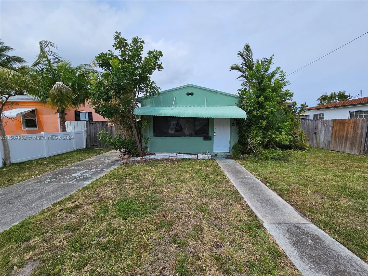 Real estate property located at 2339 Mckinley St, Broward County, HOLLYWOOD PARK, Hollywood, FL