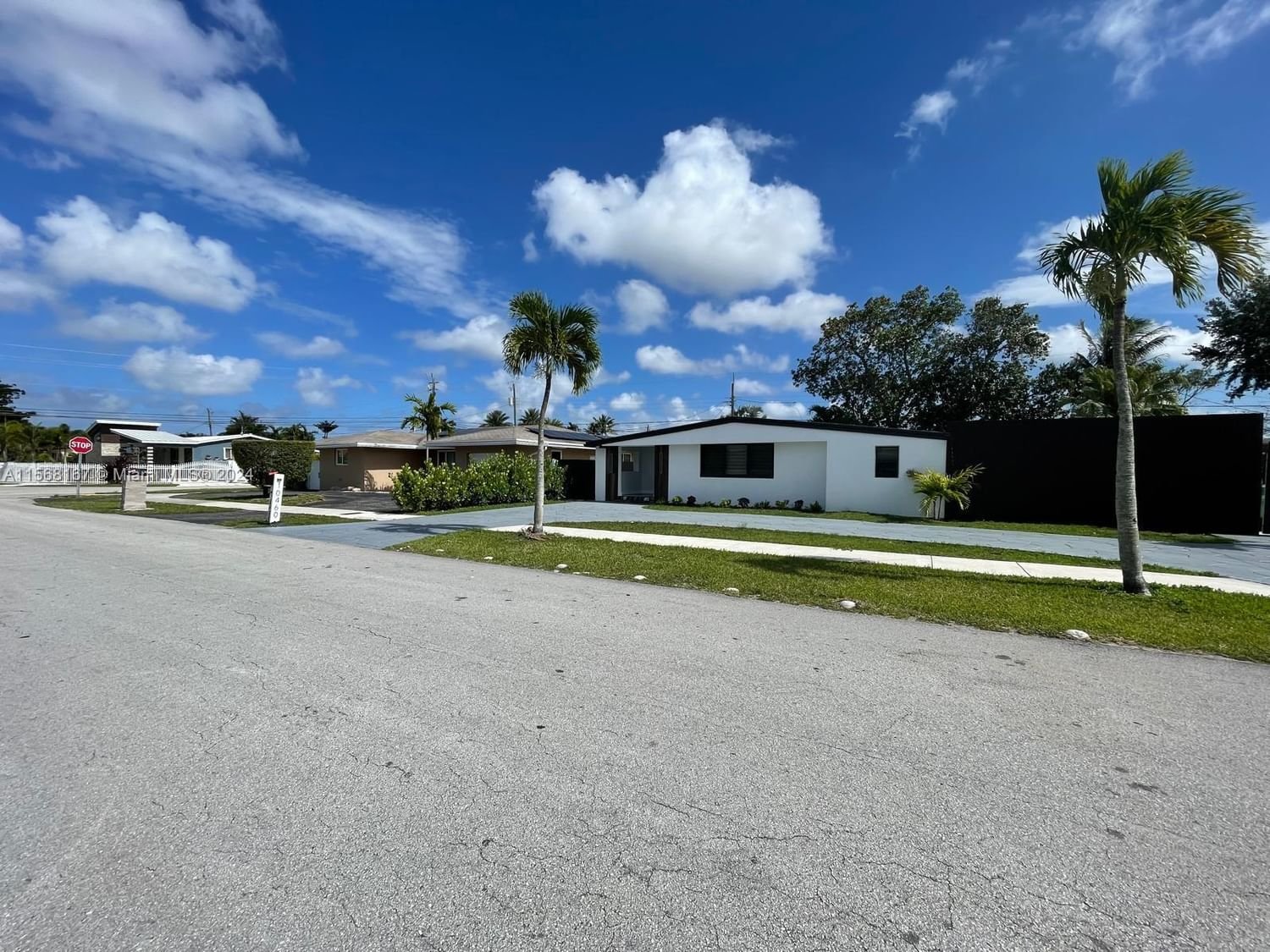 Real estate property located at 10460 26th Ter, Miami-Dade County, CORAVO AMD, Miami, FL