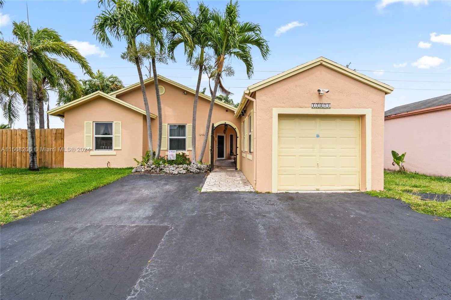 Real estate property located at 12821 248th Ter, Miami-Dade County, PRINCETONIAN BY THE PARK, Homestead, FL
