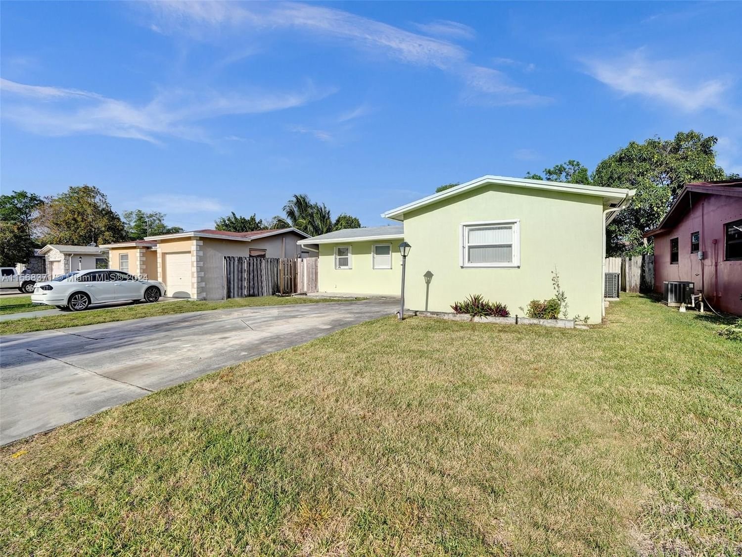 Real estate property located at 820 64th Ave, Broward County, KIMBERLY VILLAGE SEC ONE, North Lauderdale, FL