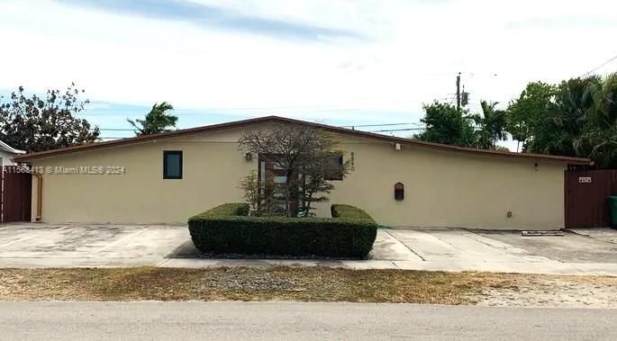 Real estate property located at 8840 50th Ter, Miami-Dade County, MILLER HEIGHTS SEC 1, Miami, FL