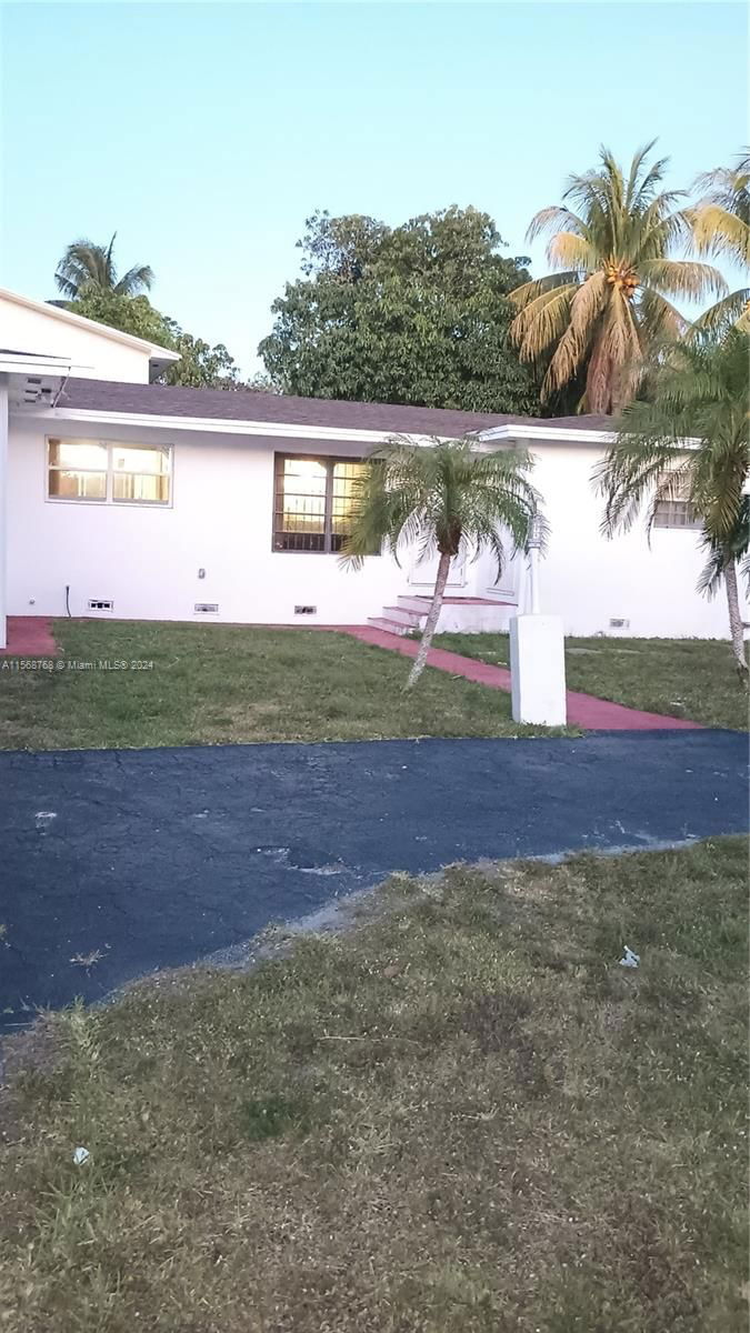 Real estate property located at , Miami-Dade County, SUNNY ISLES INLAND, Miami Gardens, FL