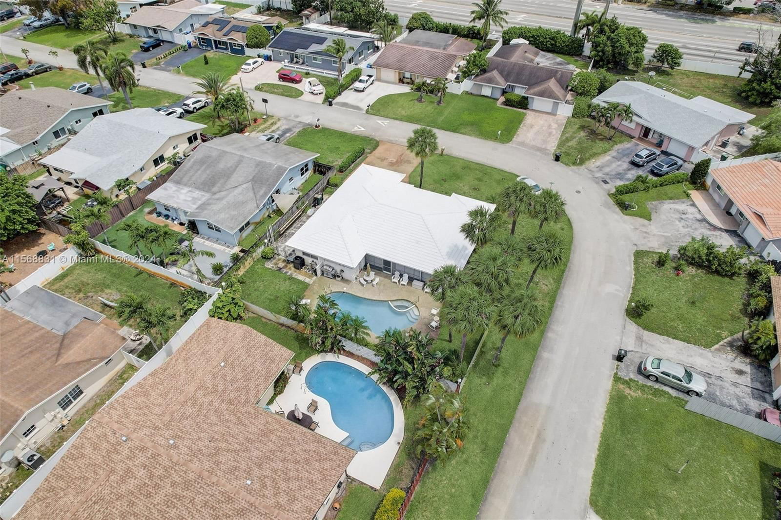 Real estate property located at 6301 31st Way, Broward County, PALM-AIRE VILLAGE 2ND SEC, Fort Lauderdale, FL