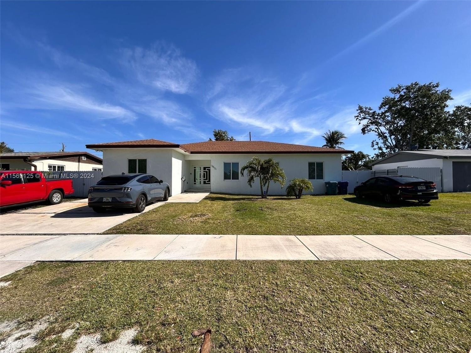 Real estate property located at 10521 204th Ter, Miami-Dade County, BENSON MANOR, Cutler Bay, FL