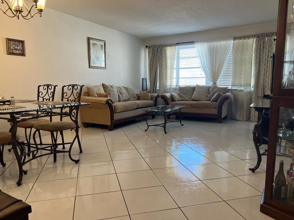 Real estate property located at 215 3rd Ave #403A, Broward County, FIRST GULFSTREAM GARDEN, Hallandale Beach, FL