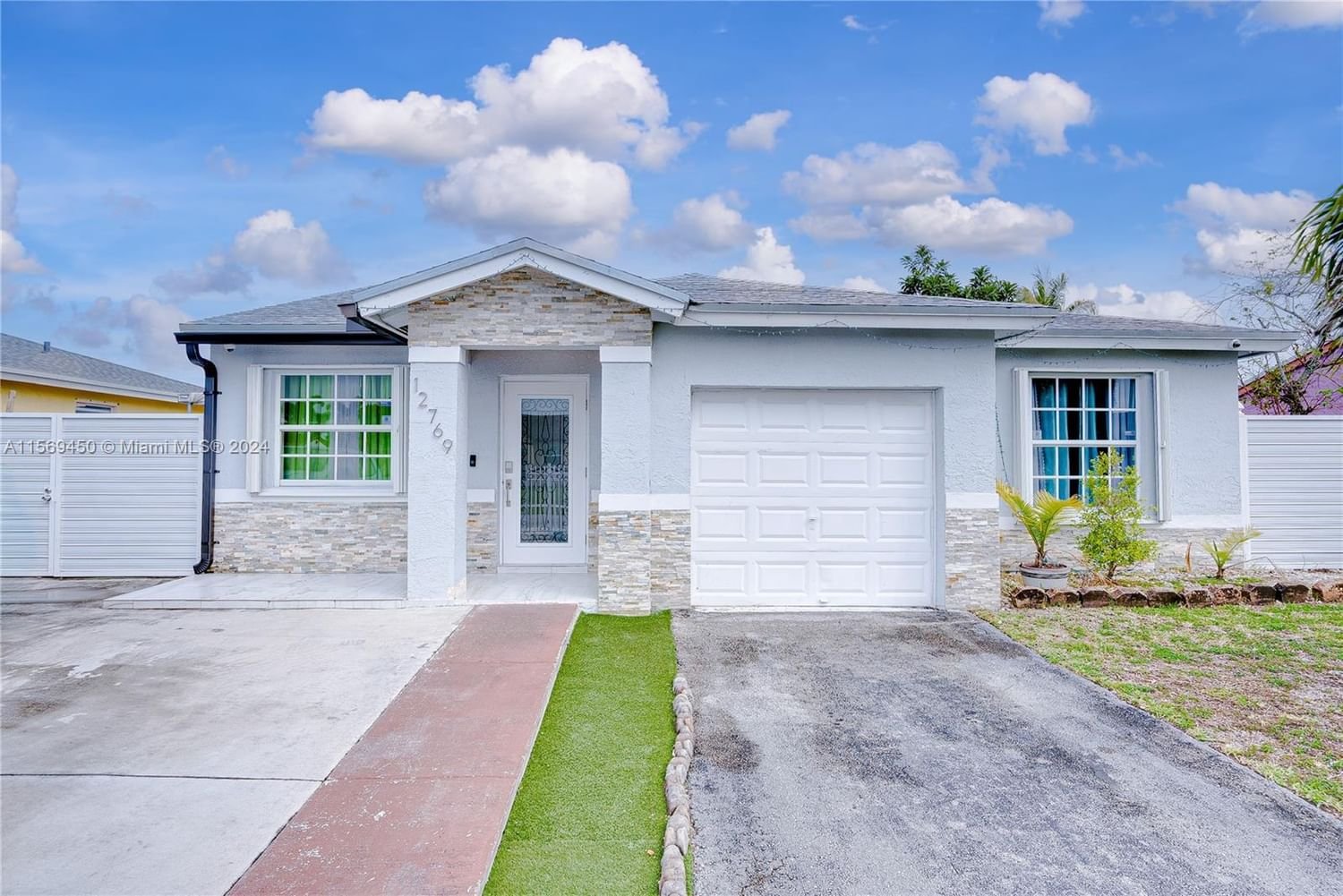 Real estate property located at 12769 266th Ter, Miami-Dade County, NAROCA ESTATES SEC 2, Homestead, FL