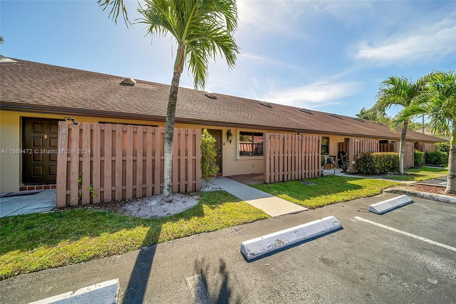 Real estate property located at 4860 64th Way #4860, Broward County, PALM GARDEN PARK, Davie, FL