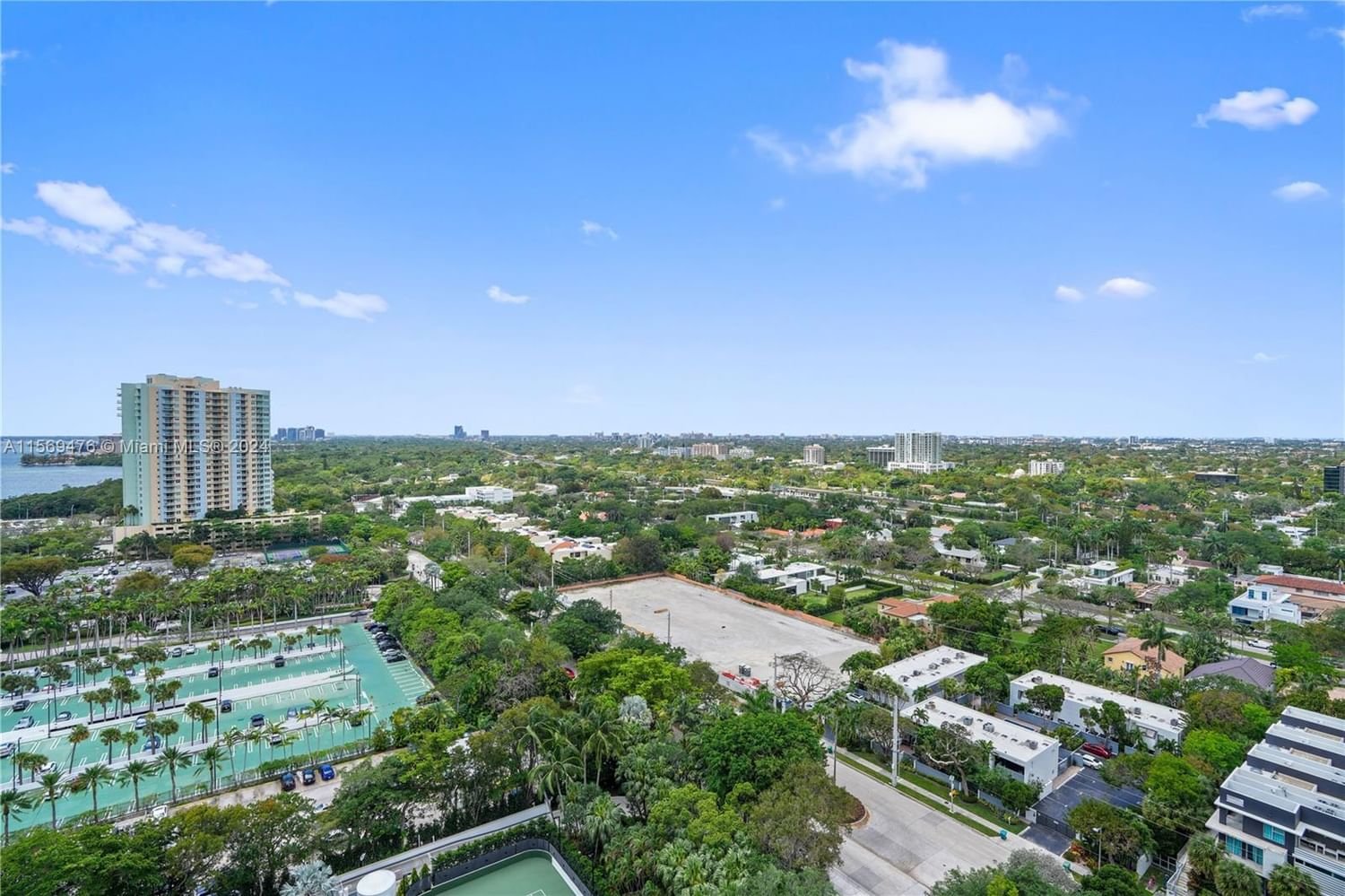 Real estate property located at 2101 Brickell Ave #2012, Miami-Dade County, SKYLINE ON BRICKELL CONDO, Miami, FL