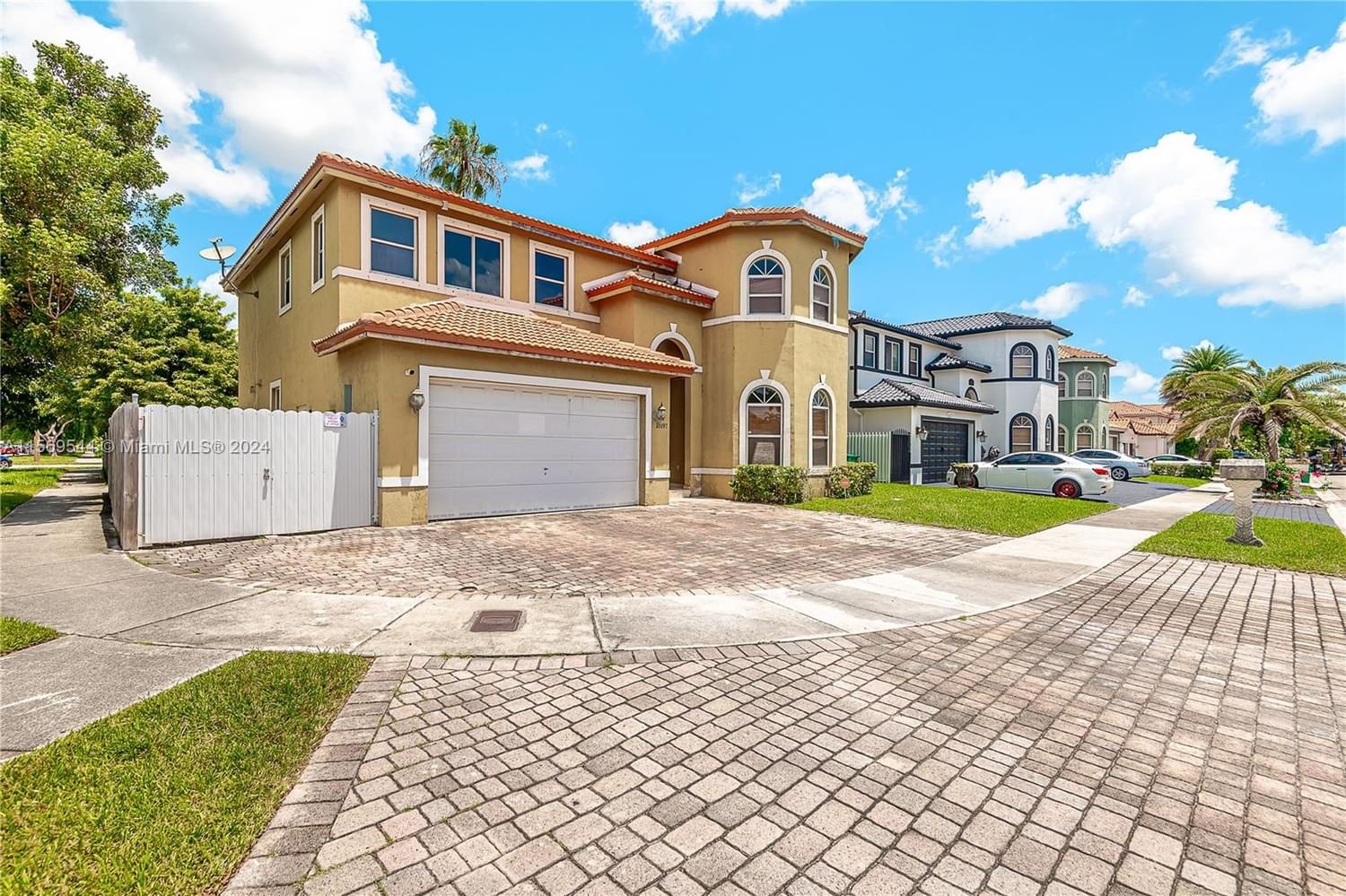 Real estate property located at 10197 26th Ter, Miami-Dade County, GAVICAR HOMES, Miami, FL