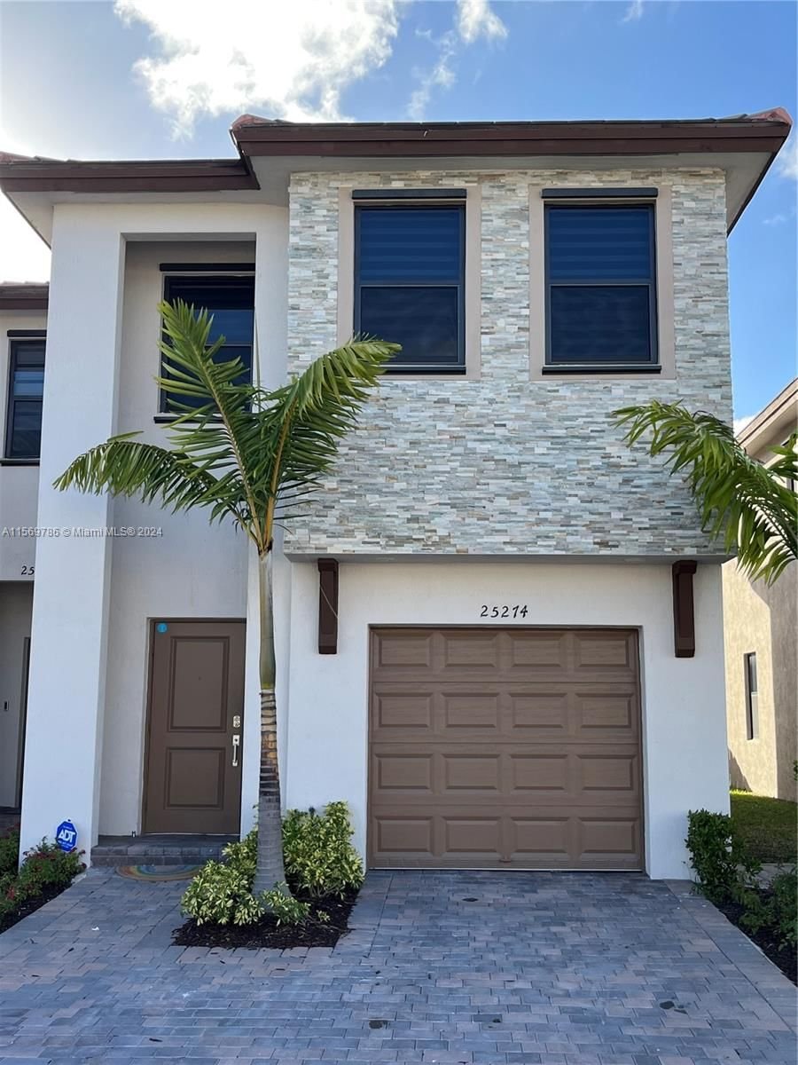 Real estate property located at 25274 107th Ct, Miami-Dade County, ALLAPATTAH GDNS, Homestead, FL