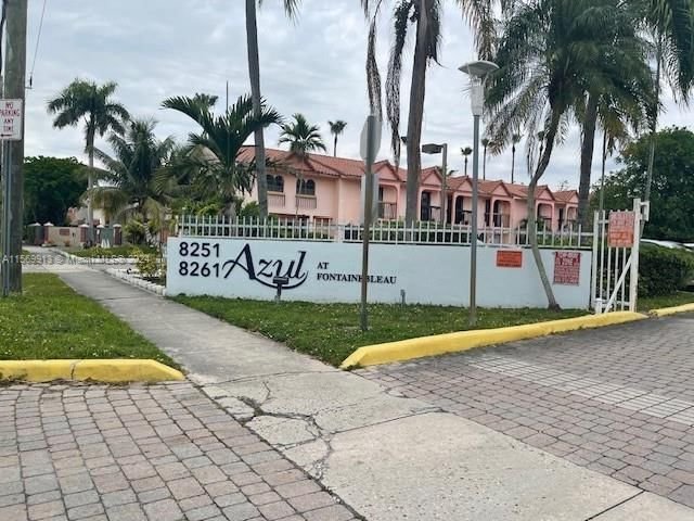 Real estate property located at 8261 8th St #136, Miami-Dade County, AZUL AT FONTAINEBLEAU CON, Miami, FL