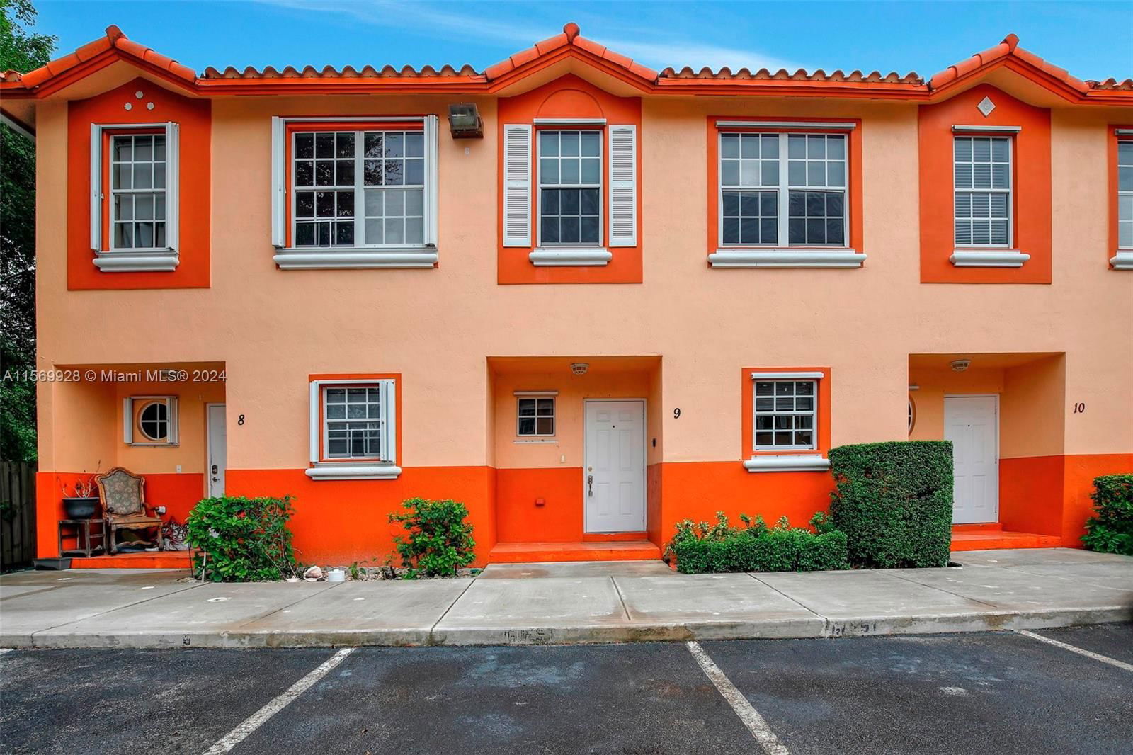 Real estate property located at 2314 Johnson St #9B, Broward, HOLLYWOOD PLACE CONDOMINI, Hollywood, FL