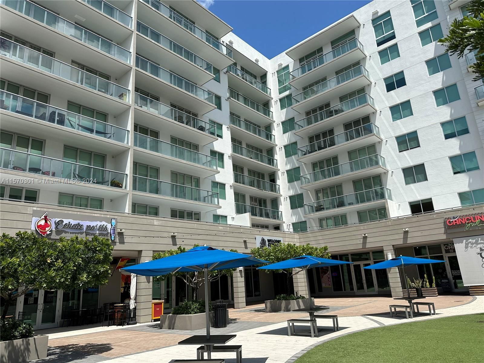 Real estate property located at 7875 107th Ave #402, Miami-Dade, MIDTOWN DORAL CONDO 4, Doral, FL