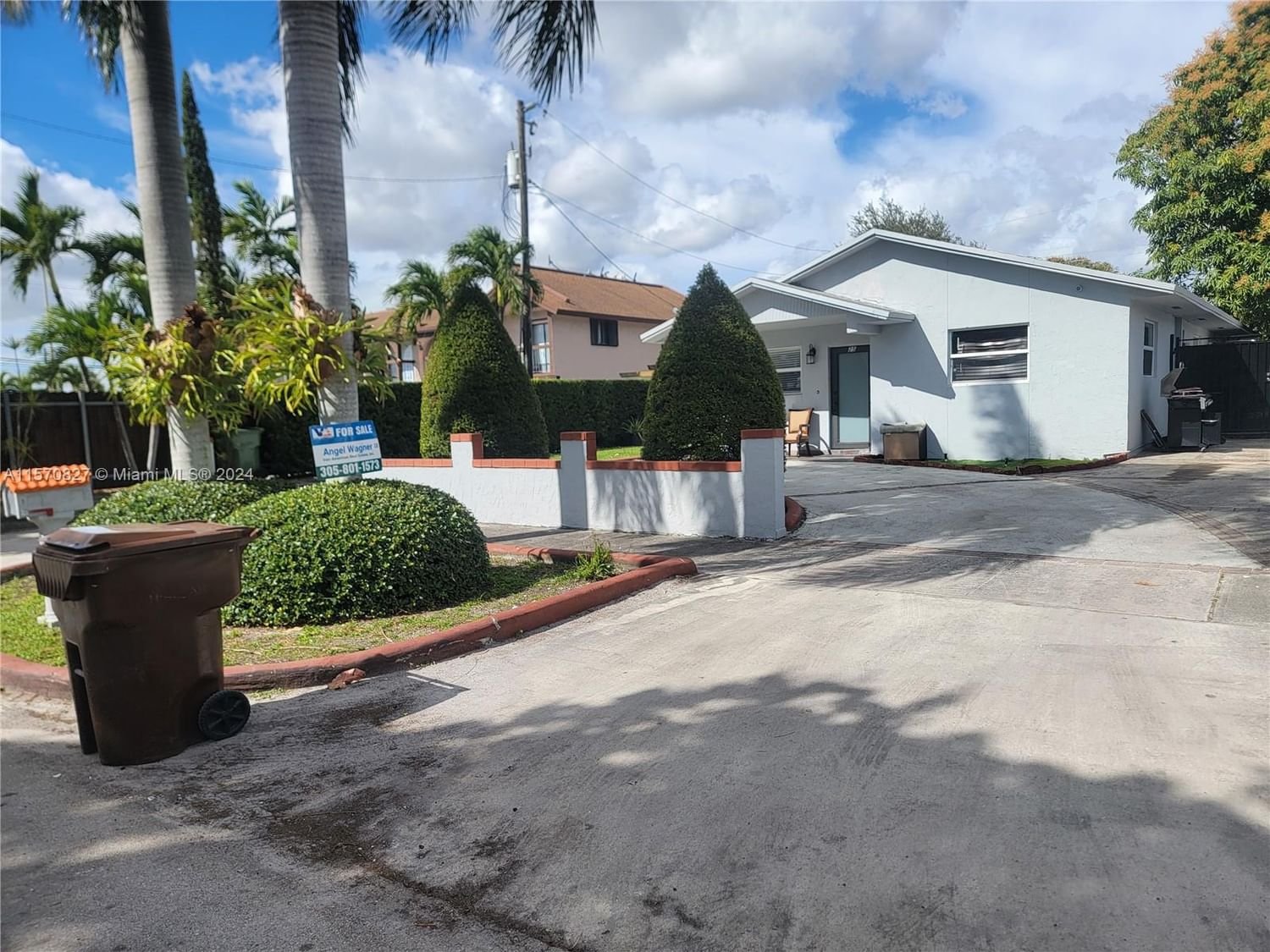 Real estate property located at , Miami-Dade County, DELPORTA SUB, Hialeah, FL