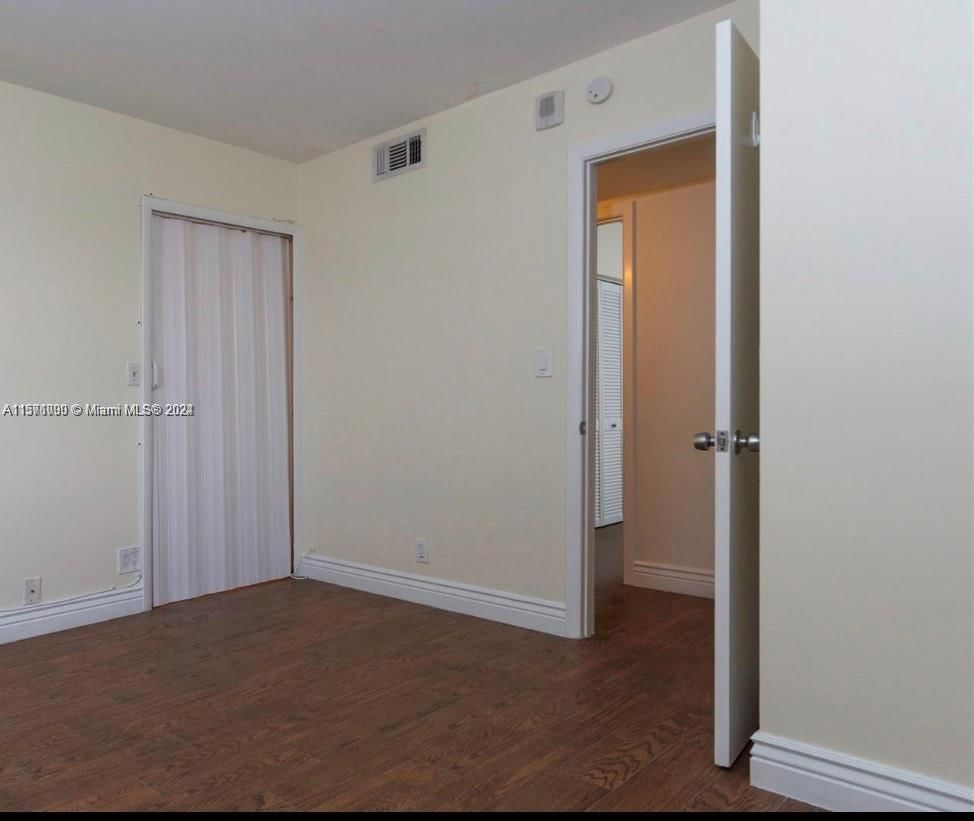 Real estate property located at 121 Golden Isles Dr #307, Broward, Dorsey Arms Condo, Hallandale Beach, FL