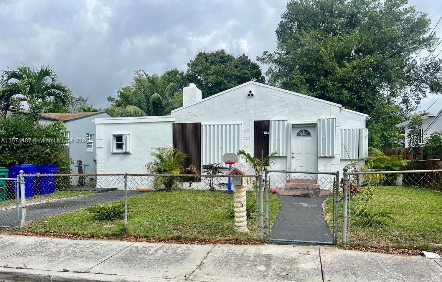 Real estate property located at 47 49th St, Miami-Dade County, PULLMAN PK, Miami, FL