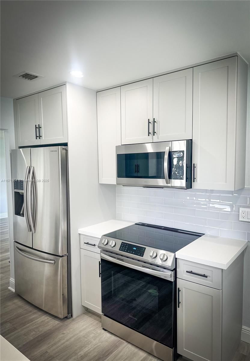 Real estate property located at 8227 15th St, Broward, Lauderdale West 2 Sec, Plantation, FL