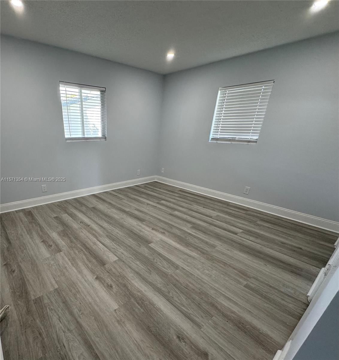 Real estate property located at 8227 15th St, Broward, Lauderdale West 2 Sec, Plantation, FL
