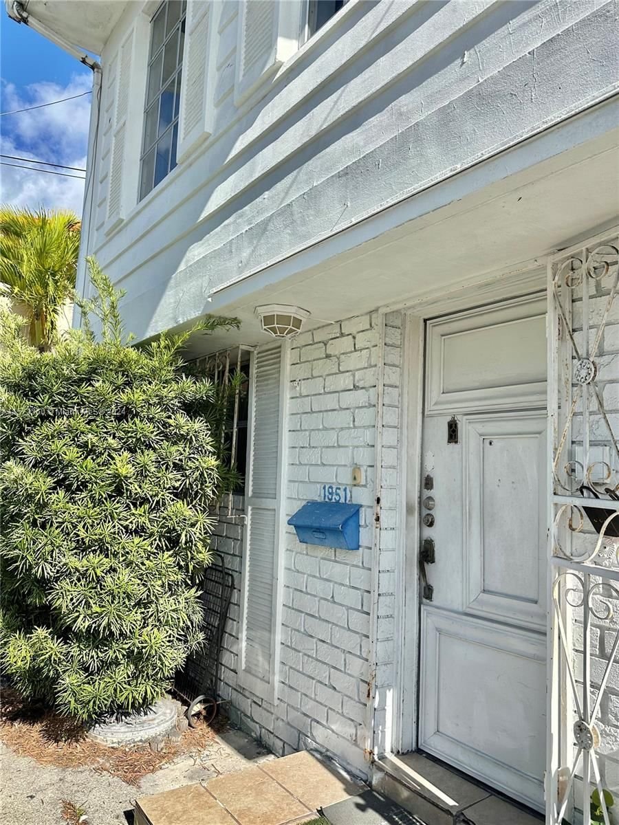 Real estate property located at 1951 123rd St, Miami-Dade County, ARETA ESTS SEC 6, North Miami, FL