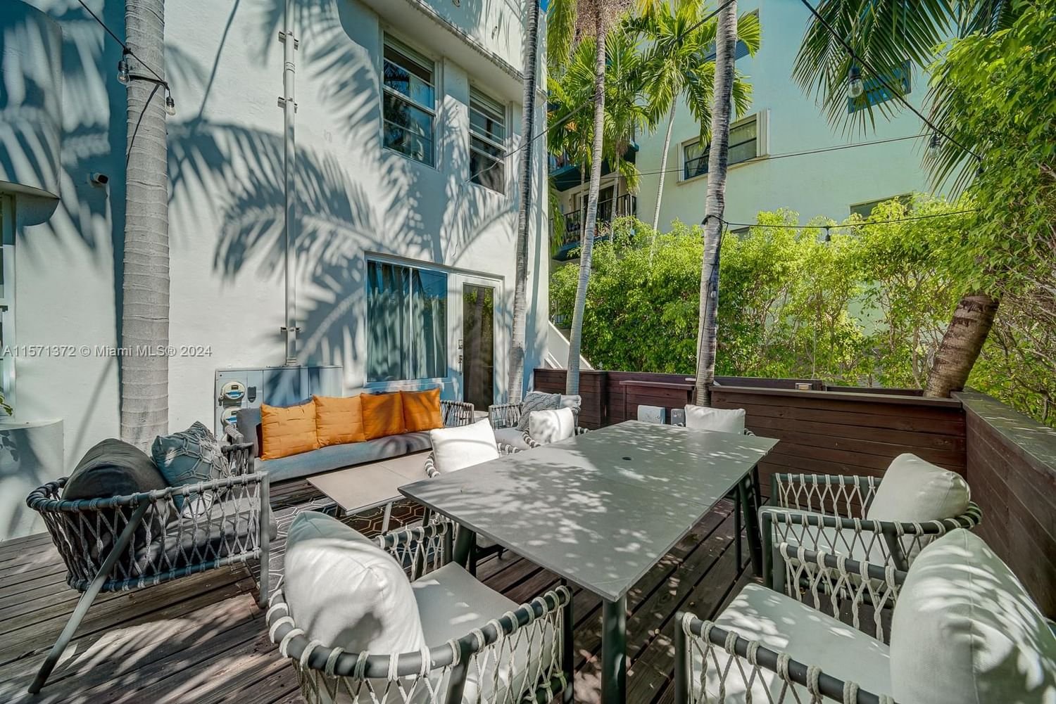Real estate property located at 1435 West Ave #1, Miami-Dade County, THE DORILTON CONDO, Miami Beach, FL