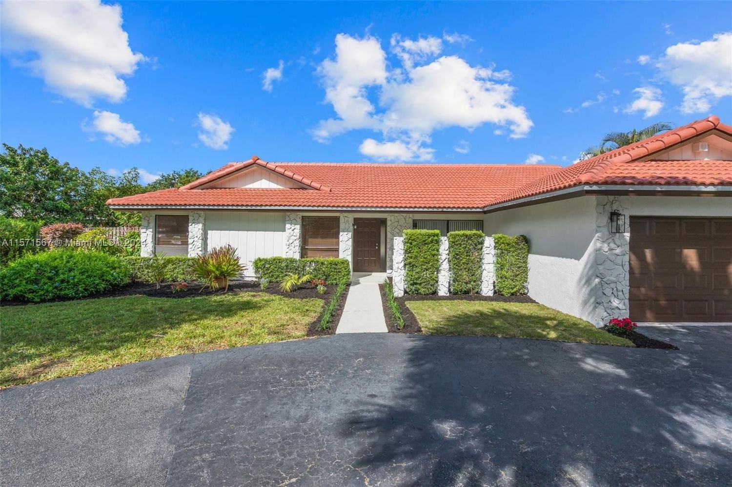 Real estate property located at 9726 20th St, Broward County, MAPLEWOOD, Coral Springs, FL