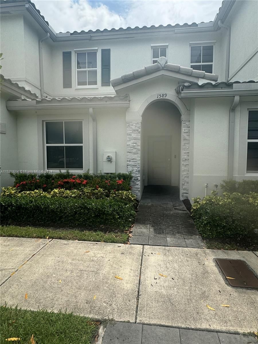 Real estate property located at 1589 26 RD #1589, Miami-Dade, Riviera, Homestead, FL