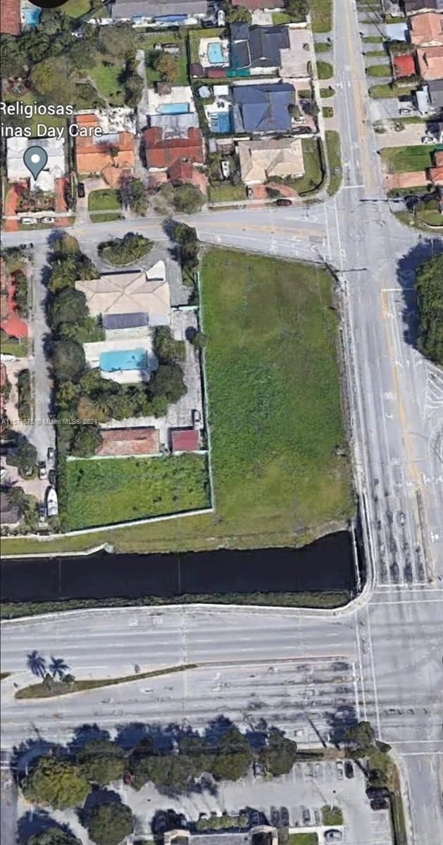 Real estate property located at 750 122nd Ave, Miami-Dade County, SWEETWATER ESTATES SUB, Miami, FL