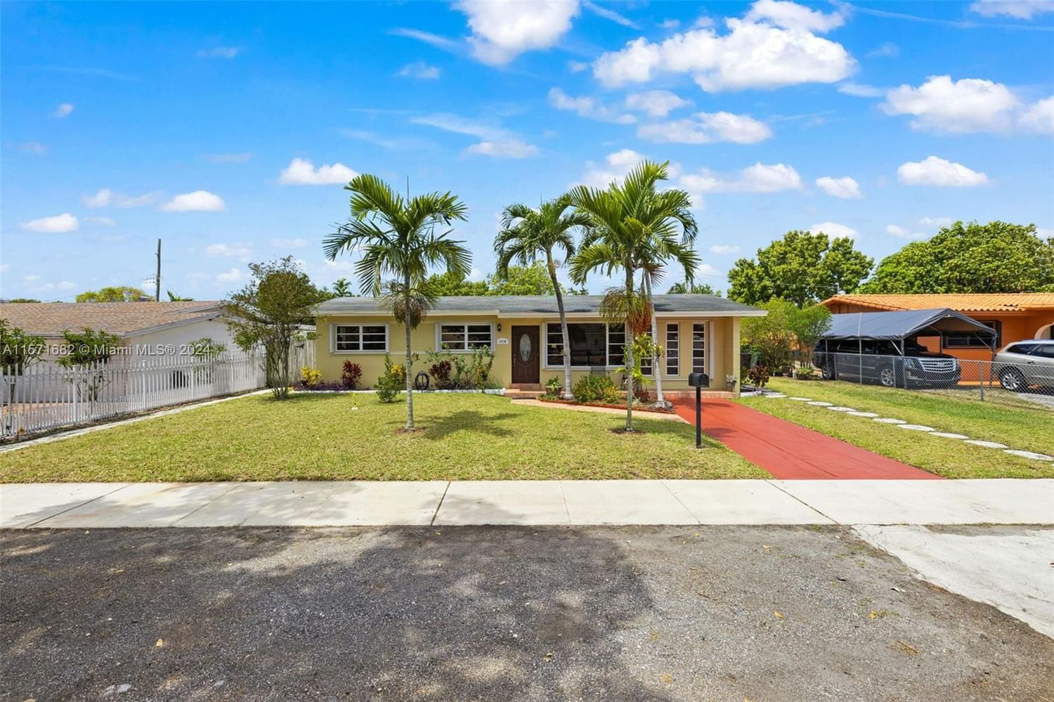 Real estate property located at 5470 9th Ave, Miami-Dade County, PALM SPRINGS 5TH ADDN SEC, Hialeah, FL