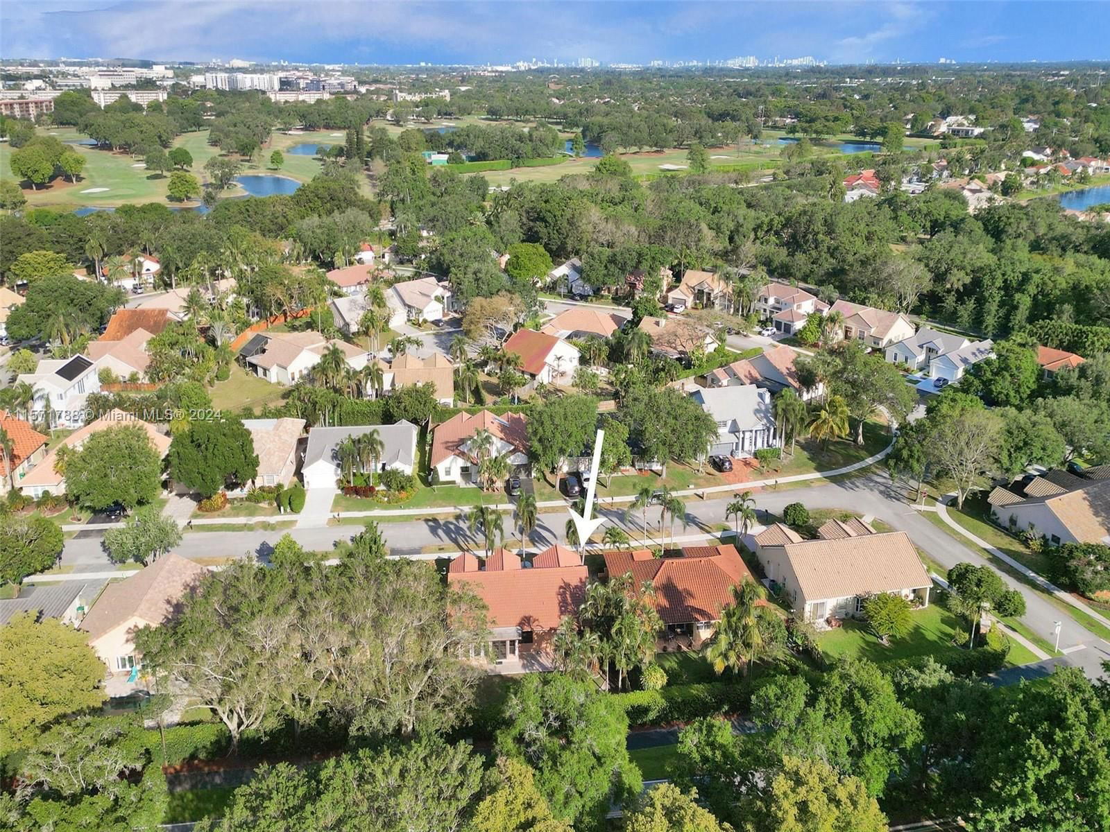 Real estate property located at 3095 Perriwinkle Cir, Broward County, FOREST RIDGE, Davie, FL