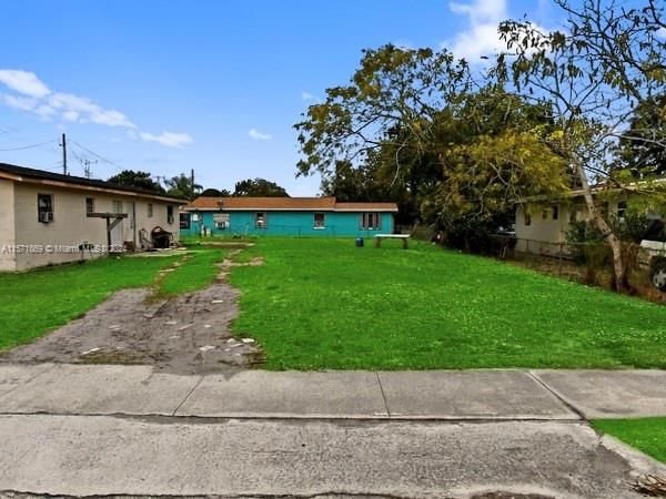 Real estate property located at 2110 Avenue E, Other Florida County, Augusta Subdivision, Other City - In The State Of Florida, FL